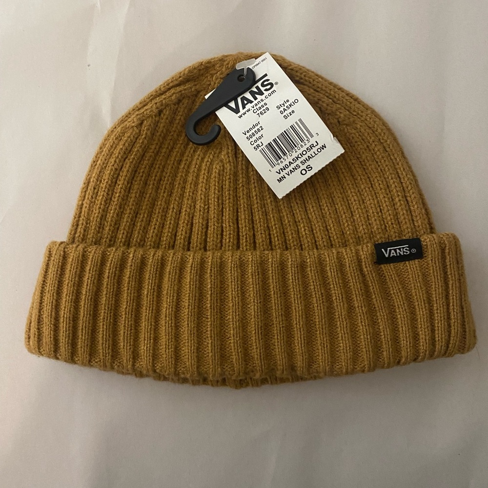 NWT VANS shallow beanie